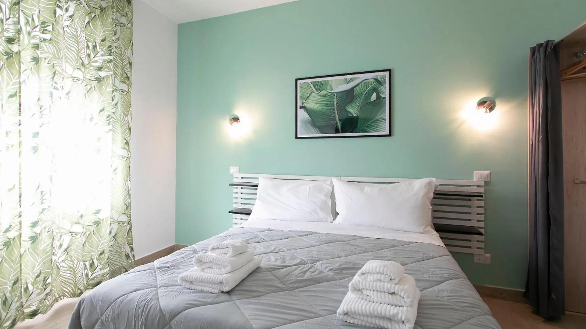 Domina Guest House Fiumicino Italia